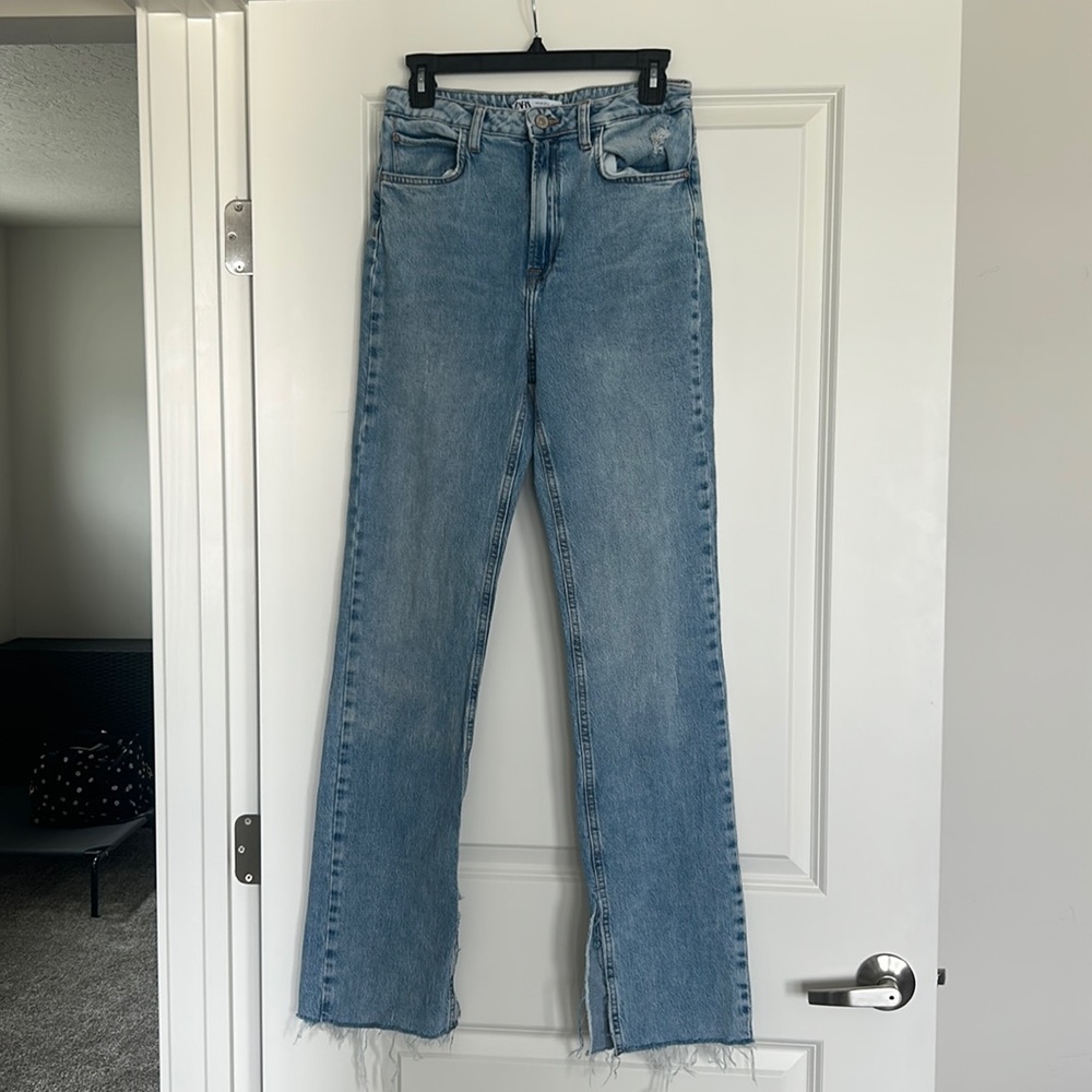 Zara Split Hemmed Jean